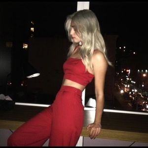 Red set sold together